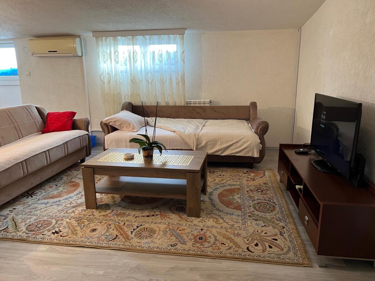 Appartement Apartman Centar à Novi Pazar Extérieur photo